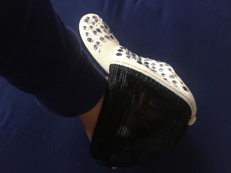 Šiltovka s kamienkami, 