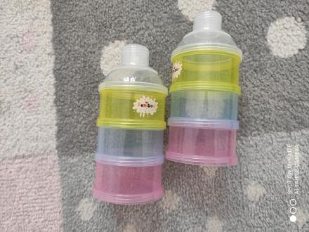 Davkovace mlieka alebo nadobky na snacky, 