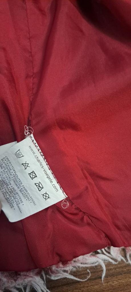 Vesta, charles vögele,104