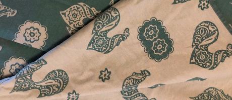 Sestrice roosters emerald, sestrice