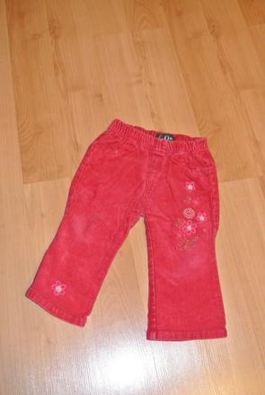 Menčestráky s kvetinkami, 80