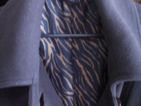 Krásny tmavohnedý kvalitný kabát na zimu veľ.38, 38