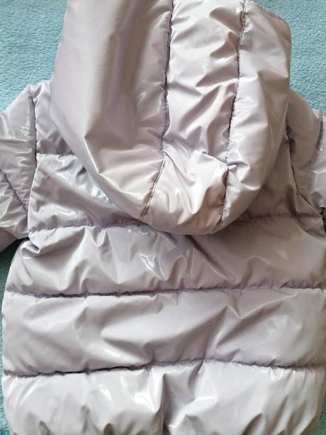 Fialkova bundička, reserved,80