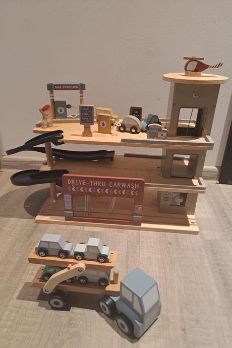 Little dutch hracky, 