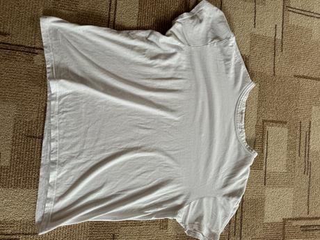 Trička , tielka, bundy, 40