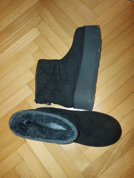 Damske snehule, guess,37