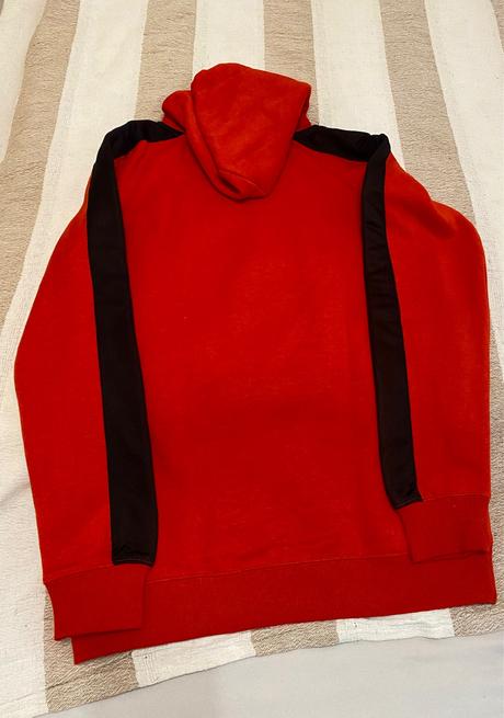 Mikina, chapter young,164