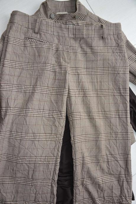 Kostým + tunika, perfektný stav, zn. chantall, 40