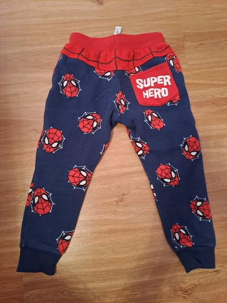 Tepláky spiderman, marvel,110
