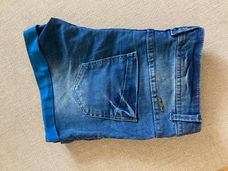 Damske kratasy, house,l