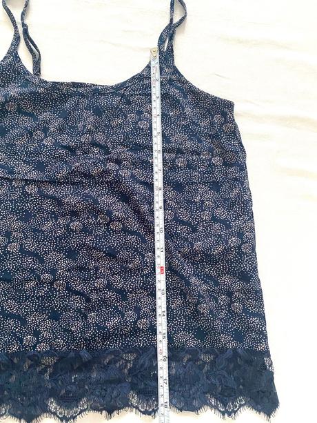 Tmavomodrý top s čipkou vero moda, vero moda,s
