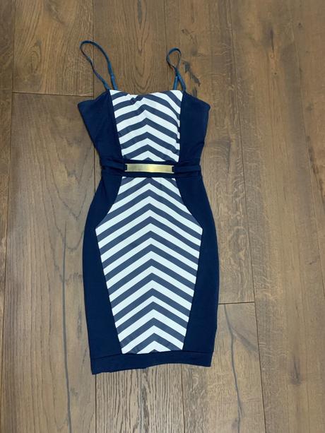 Elegantné šaty, xs