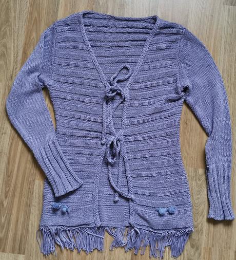 Pletený sveter, 146