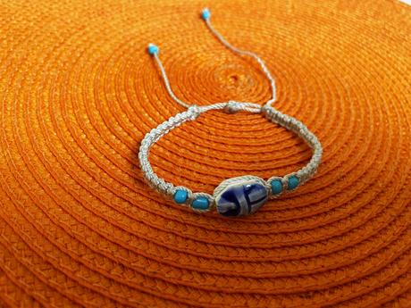 Uväzovací náramok, 