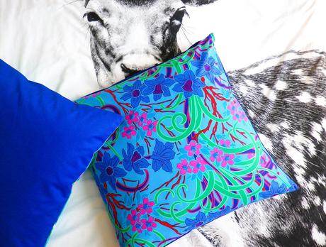 Obliečka na vankúš blue flowers 50x50cm, 50,50