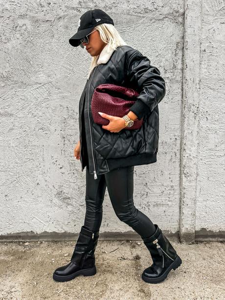 Čierna zateplená prechodná bunda, m