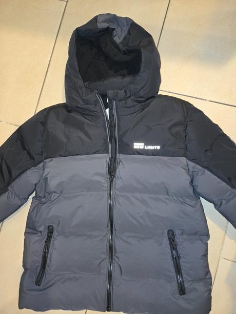 Zimná bunda veľ 140, c&a,140