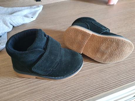 Topanky, reserved,22