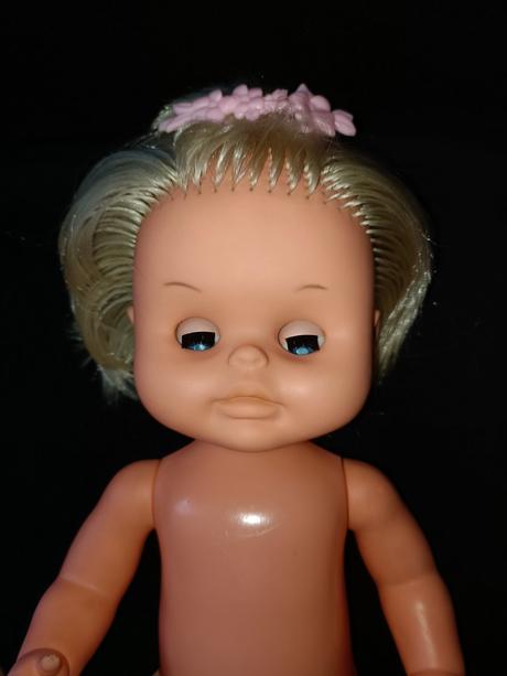 Stará bábika hamiro, 