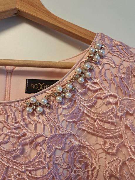 Spoločenské šaty, 48