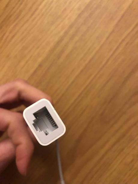 Konekcia na mac na kabel na internet, apple