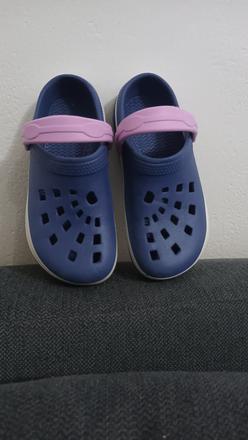 Gumenné šľapky, 36