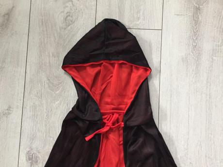 Upirsky plašť 6-8 rokov, 