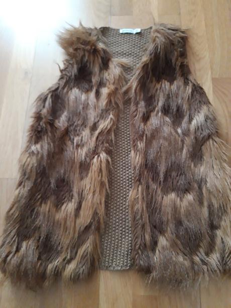 Damska kozusinova vesta, stradivarius,s