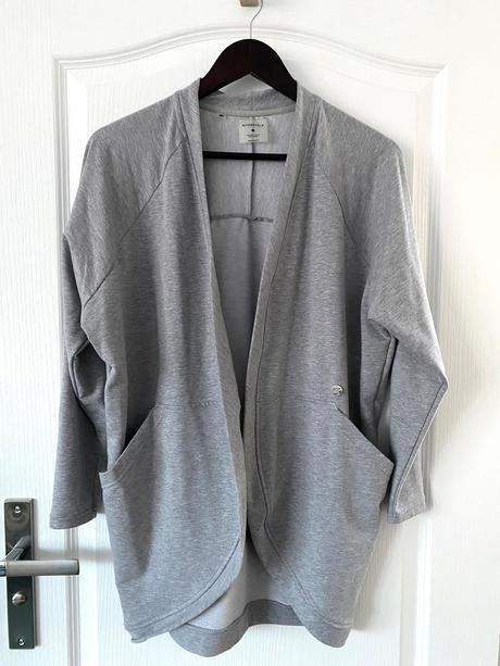 Sivá mikina/kardigan myprotein veľkosť s nadroz, 