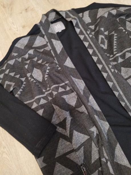 Kardigan, reserved,36