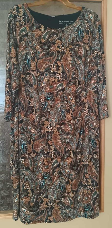 Úpletové šaty s paisley potlačou, vel. 52, bonprix,52