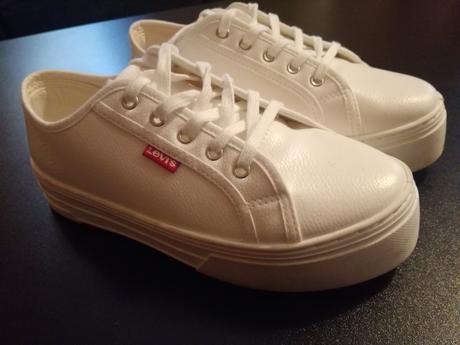 Biele levis tenisky, levis,38
