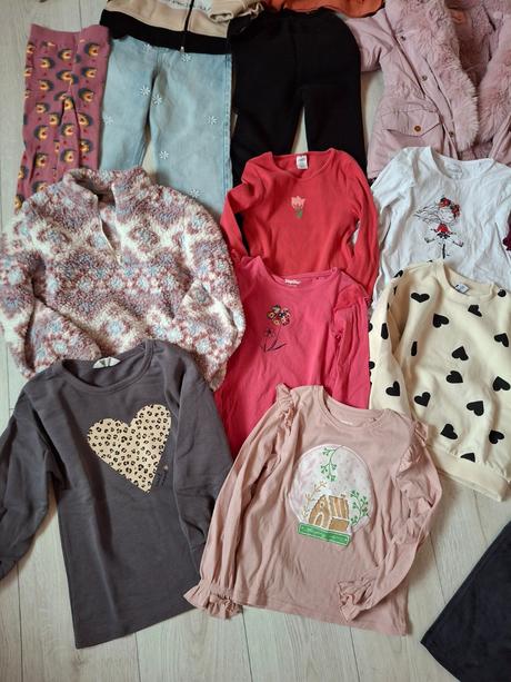 Predám jesenno-zimný balík pre dievčatko, 122–134