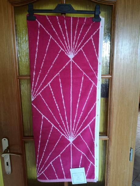 Deyongs rimini osuška veľkosť 140 cm x 70 cm,