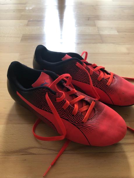 Kopacky, puma,38