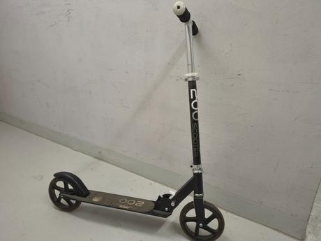Kolobežka scooter 200, 