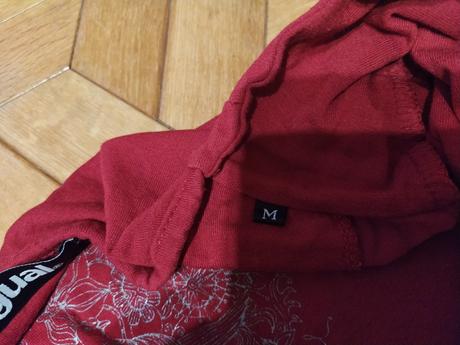 Cervenobordove tričko., desigual,m