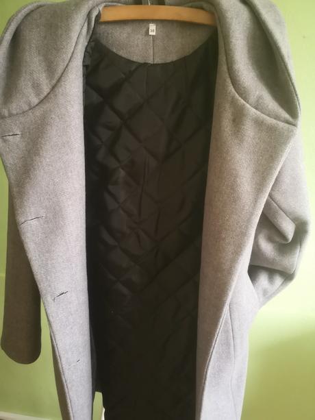 Zimný kabát s kapucňou, 38