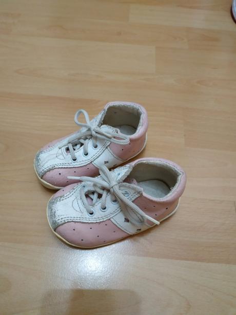 Topánočky na donosenie. veľkosť 19., 19