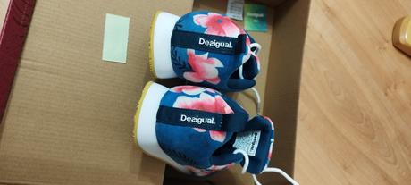 Tenisky zn.desigual. velkost 37, desigual,37