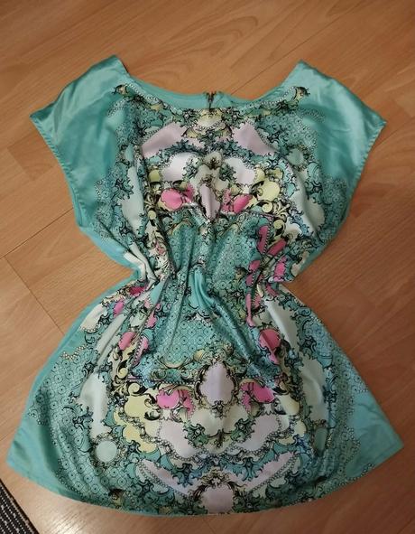 Elegantná blúzka s barokovým vzorom, l