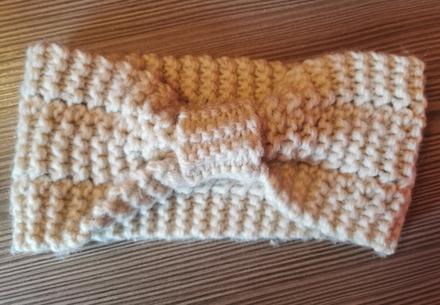 Pletená čelenka,