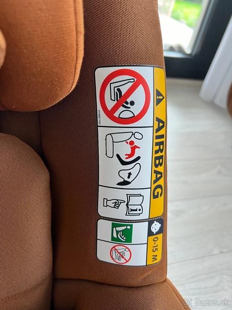 Maxi-cosi pearl pro i-size s 2wayfix základňou, maxi cosi