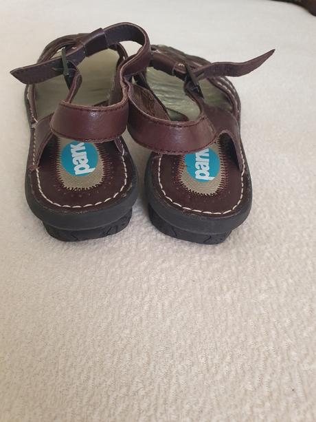 Sandále, baťa,40