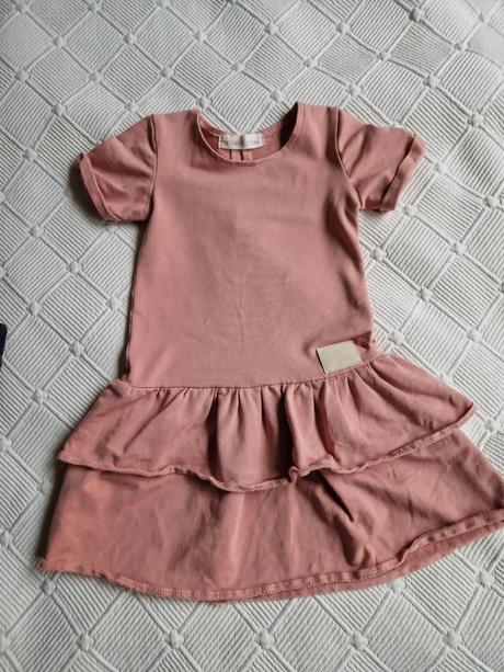 La bombala šaty, 98