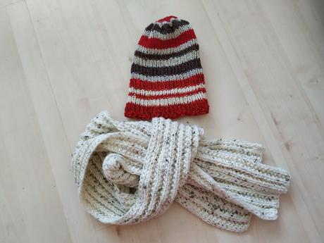 Pletená čiapka a šál, 104