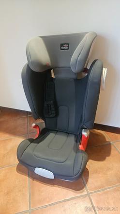 Predám detskú autosedačku britax römer kidfix xp s, britax