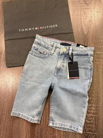 Tommy hilfiger nove detske riflove kratasy č.110, tommy hilfiger,110