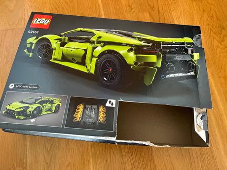 Lego technic 42161 lamborghini huracan, 