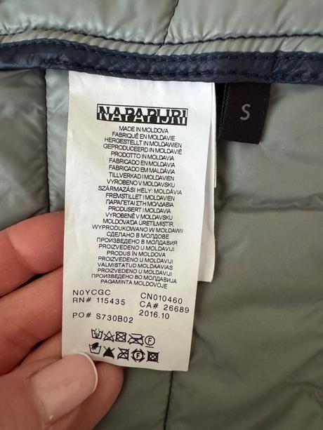 Bunda napapijri, napapijri,s